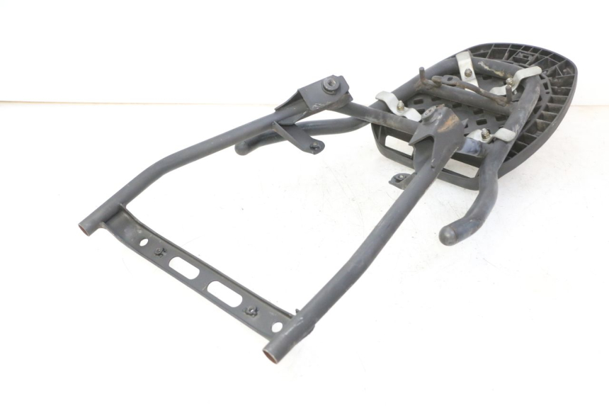 photo de LUGGAGE RACK HONDA SCV LEAD 100 (2003 - 2007)