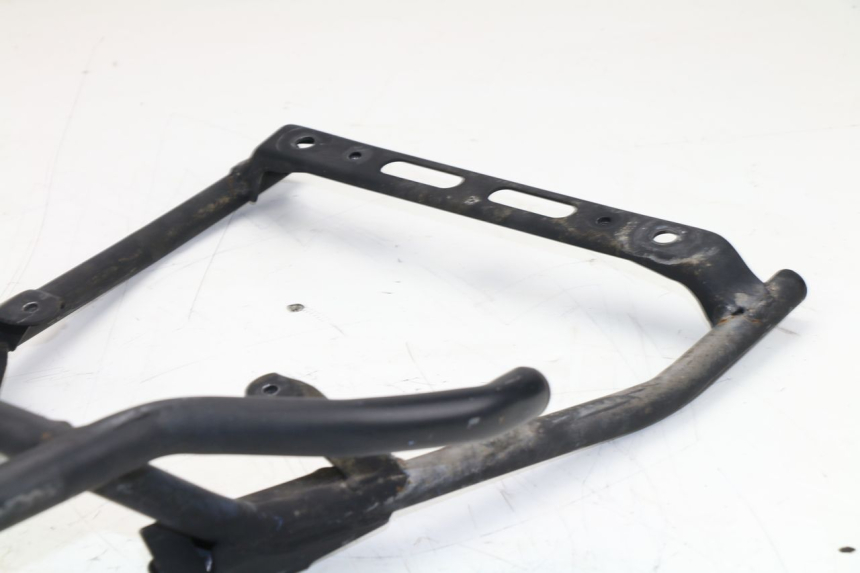 photo de LUGGAGE RACK HONDA SCV LEAD 100 (2003 - 2007)
