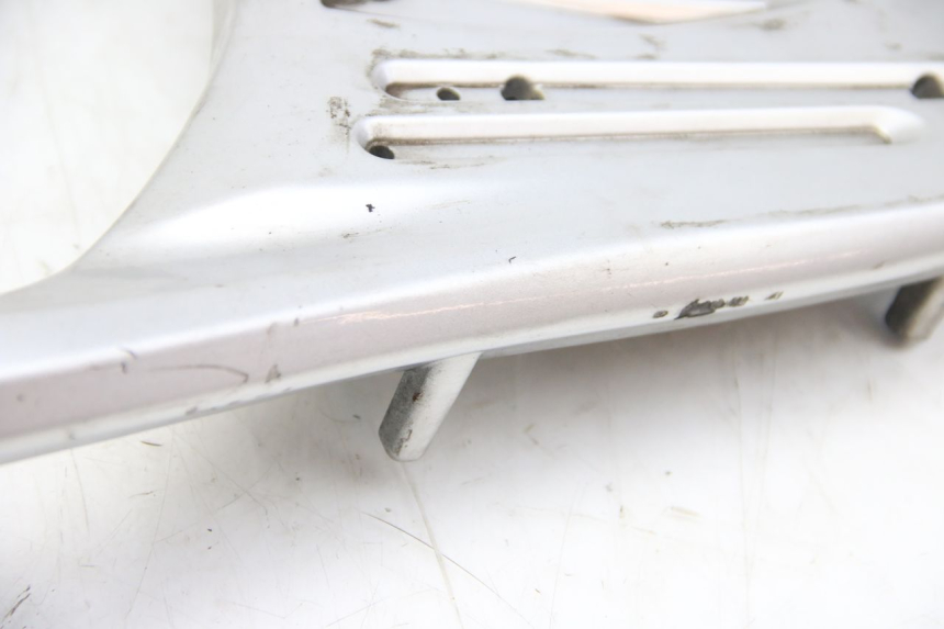 photo de LUGGAGE RACK SUZUKI SIXTEEN 125 (2008 - 2010)