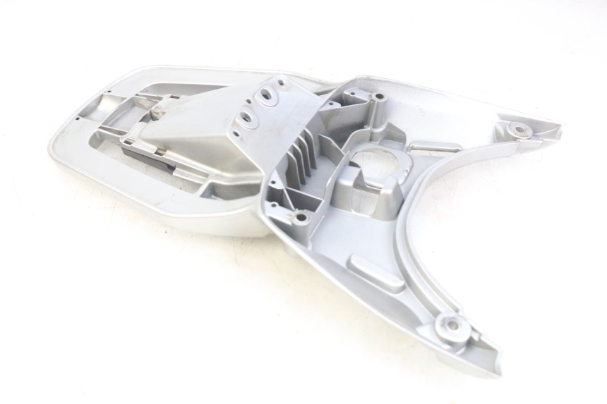 photo de LUGGAGE RACK PIAGGIO VESPA GRANTURISMO 125 (2003 - 2007)