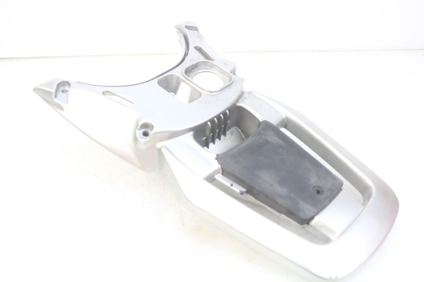 photo de LUGGAGE RACK PIAGGIO VESPA GRANTURISMO 125 (2003 - 2007)