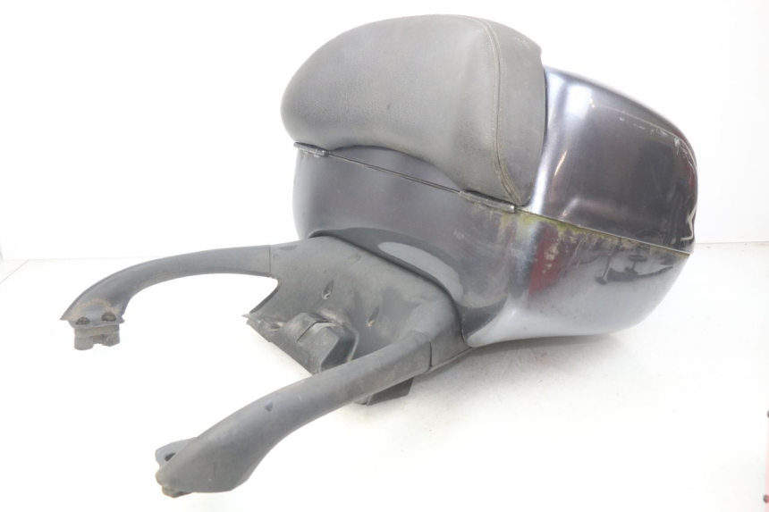 photo de LUGGAGE RACK PIAGGIO X9 EVOLUTION 125 (2003 - 2007)