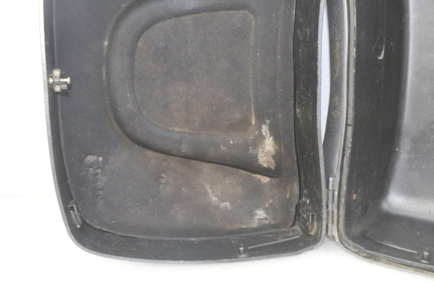 photo de LUGGAGE RACK PIAGGIO X9 EVOLUTION 125 (2003 - 2007)