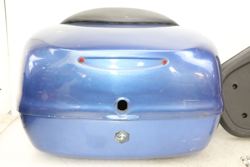 photo de LUGGAGE RACK PIAGGIO X9 EVOLUTION 125 (2003 - 2007)