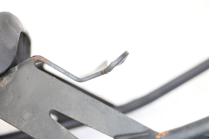 photo de LUGGAGE RACK PIAGGIO X9 EVOLUTION 125 (2003 - 2007)