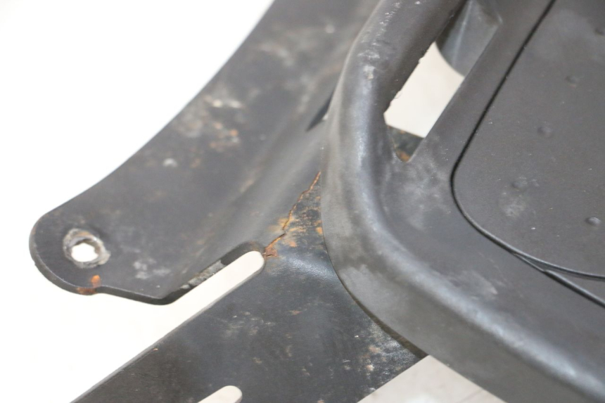photo de LUGGAGE RACK PIAGGIO X9 EVOLUTION 125 (2003 - 2007)