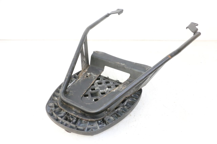 photo de LUGGAGE RACK PIAGGIO X9 EVOLUTION 125 (2003 - 2007)