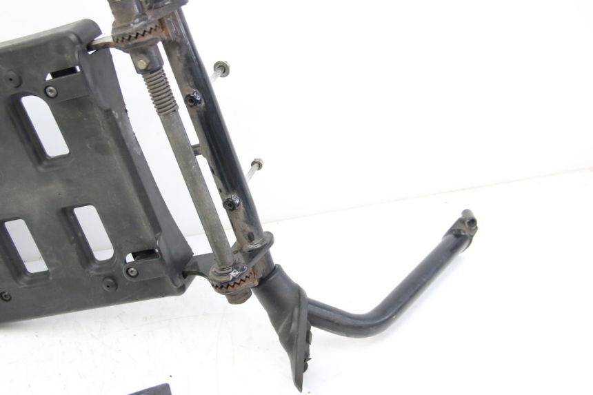 photo de LUGGAGE RACK PIAGGIO XEVO - X EVO 125 (2007 - 2016)