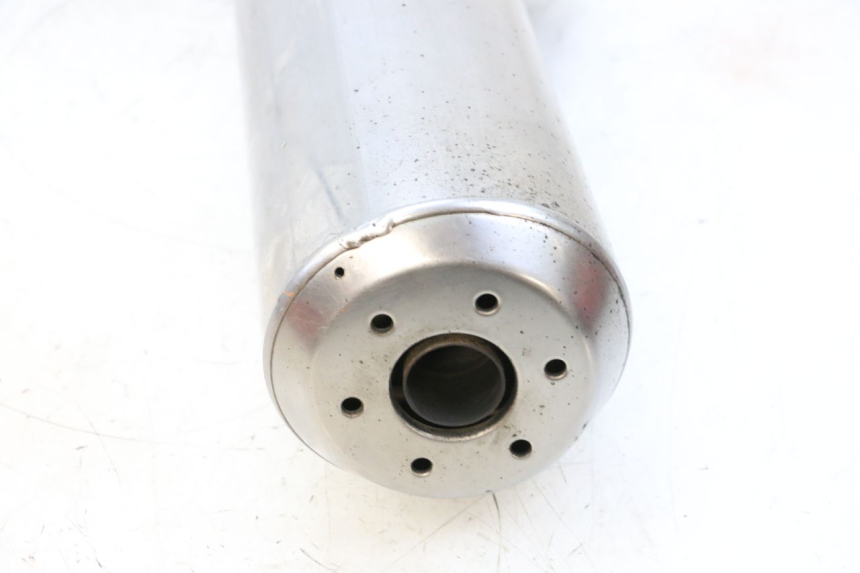 photo de RIGHT EXHAUST YAMAHA FJR ABS 1300 (2006 - 2012) - Technical close-up