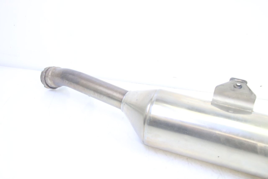 photo de LEFT EXHAUST YAMAHA FJR ABS 1300 (2006 - 2012) - Zoom on usage condition