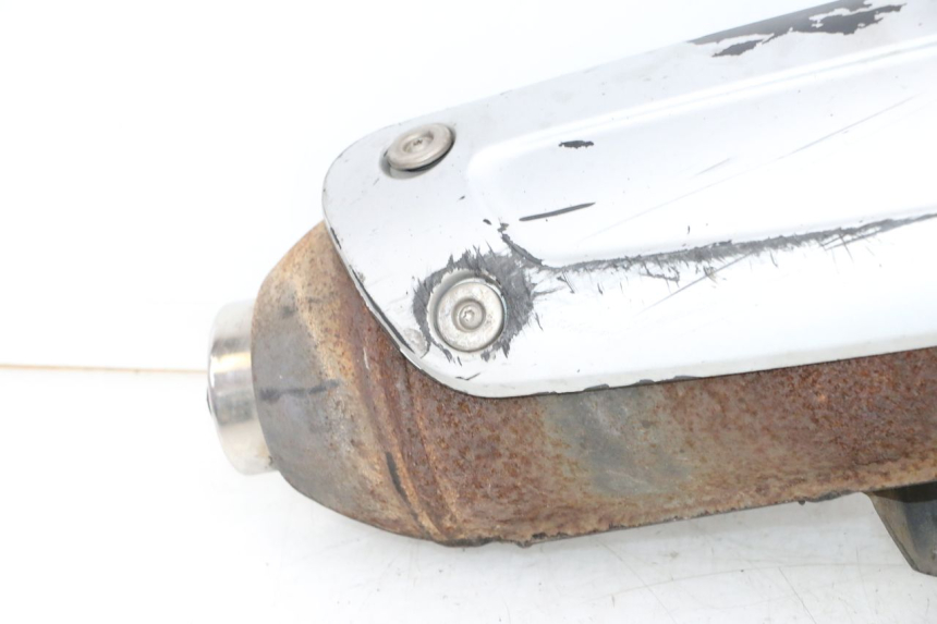 photo de EXHAUST PIPE PIAGGIO X8 125 (2004 - 2007) - Distinctive features