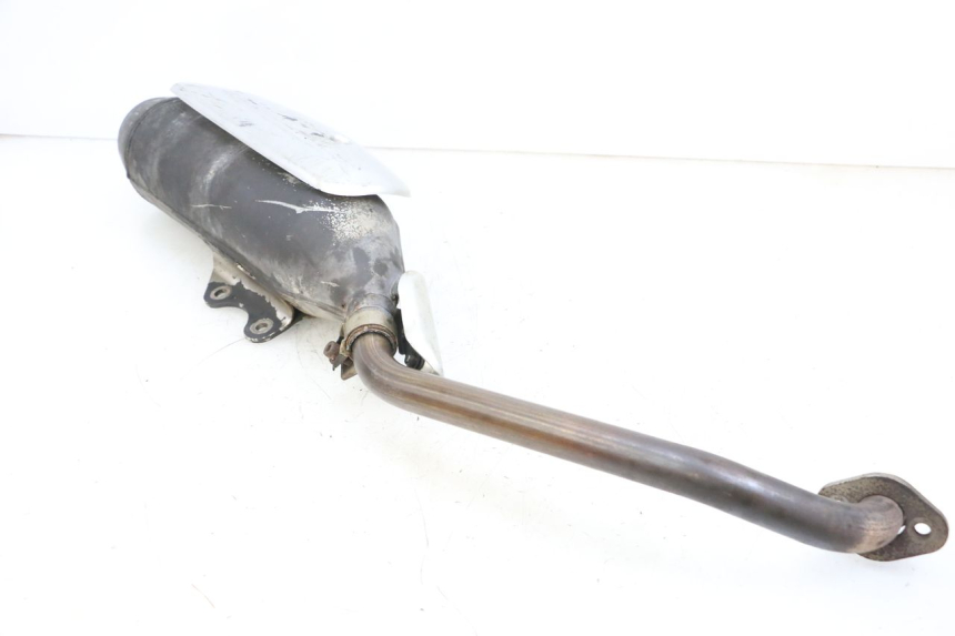 photo de EXHAUST PIPE YAMAHA YP MAJESTY 125 (2002 - 2006) - Additional view of the item