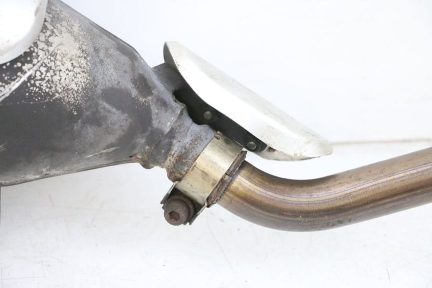 photo de EXHAUST PIPE YAMAHA YP MAJESTY 125 (2002 - 2006) - Alternative angle