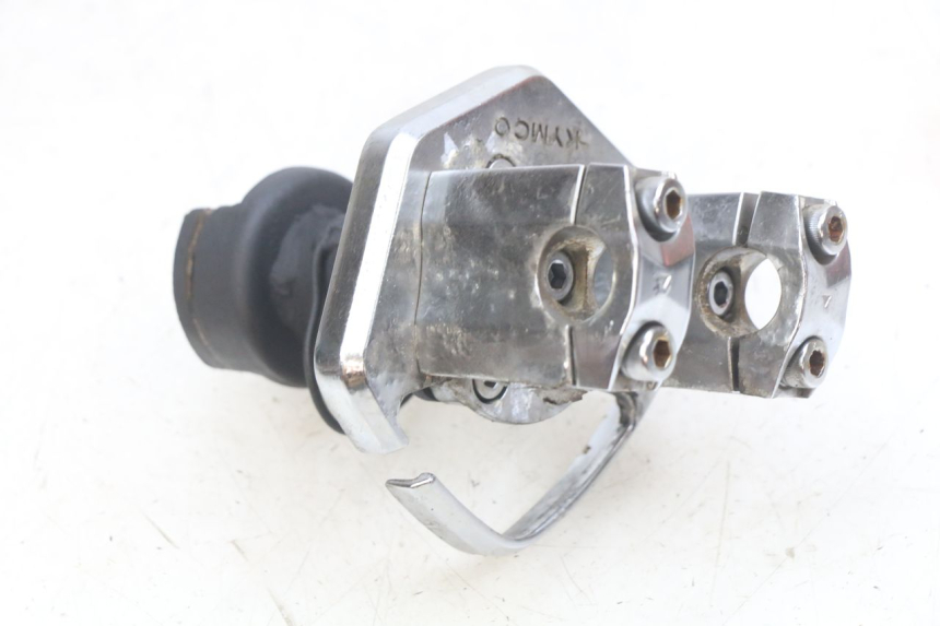 photo de HANDLEBAR RISER KYMCO AGILITY NAKED RENOUVO 2T 50 (2011 - 2018)