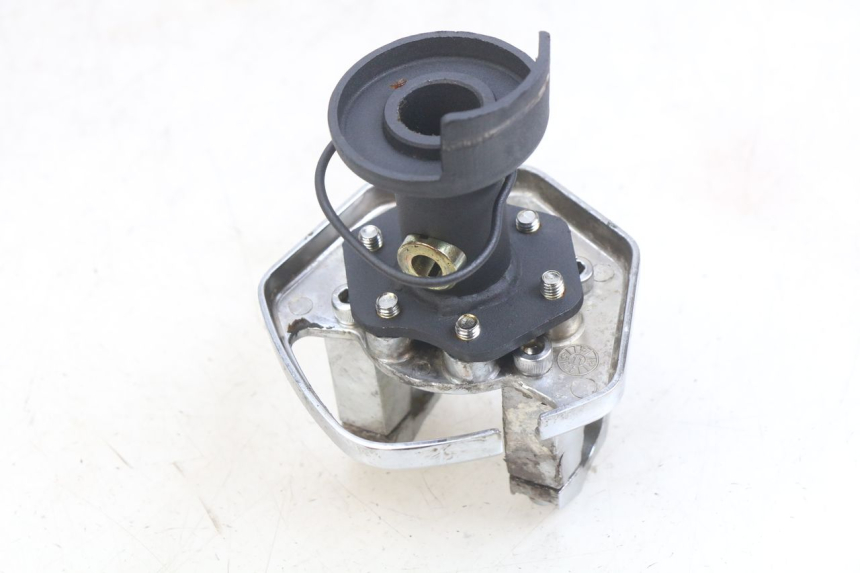 photo de HANDLEBAR RISER KYMCO AGILITY NAKED RENOUVO 2T 50 (2011 - 2018)