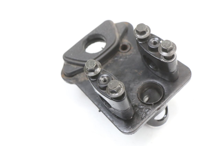 photo de HANDLEBAR RISER JONWAY AZTRAL 125 (2008 - 2017)