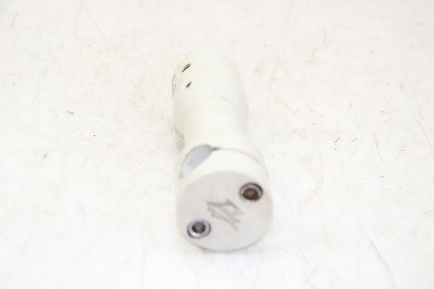 photo de HANDLEBAR STEM MBK BOOSTER SPIRIT 50 (1999 - 2003)