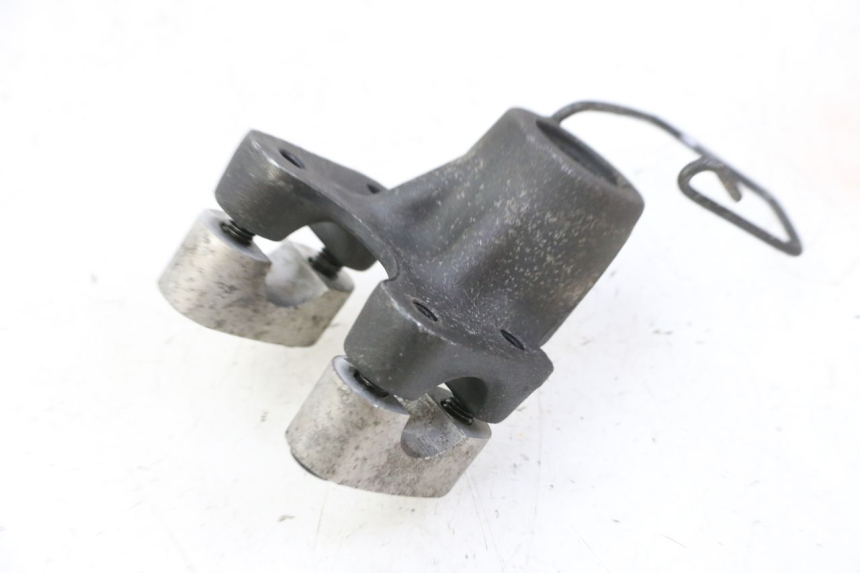 photo de HANDLEBAR RISER YAMAHA X-MAX XMAX 250 (2006 - 2009)