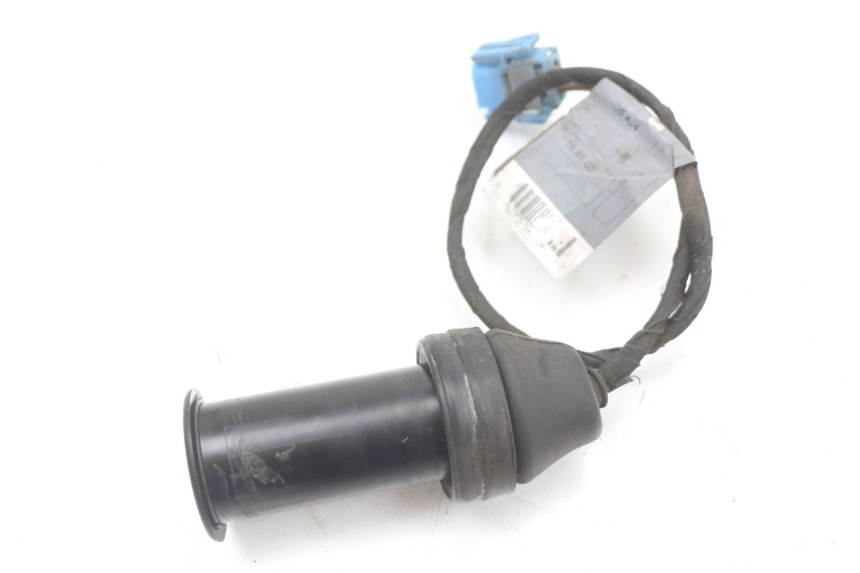 photo de CIGAR LIGHTER SOCKET BMW C1 125 (2000 - 2003)