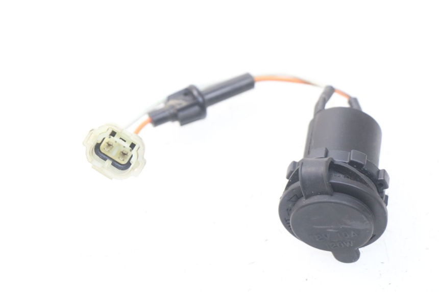 photo de CIGARETTE LIGHTER SOCKET KYMCO DINK STREET 125 (2009 - 2014)