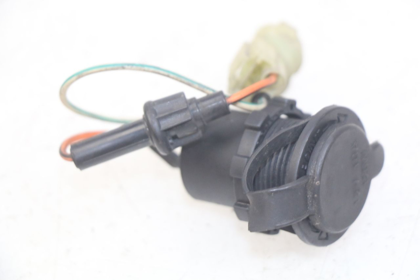 photo de CIGARETTE LIGHTER SOCKET KYMCO DINK STREET 125 (2009 - 2014)