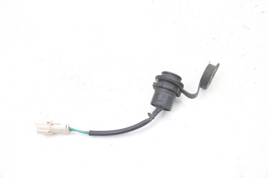 photo de CIGARETTE LIGHTER SOCKET SYM FIDDLE 3 III 125 (2014 - 2020)