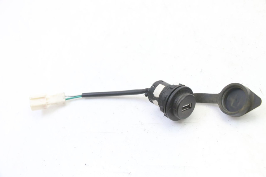 photo de CIGAR LIGHTER SOCKET SYM FIDDLE 3 III 50 (2014 - 2020)