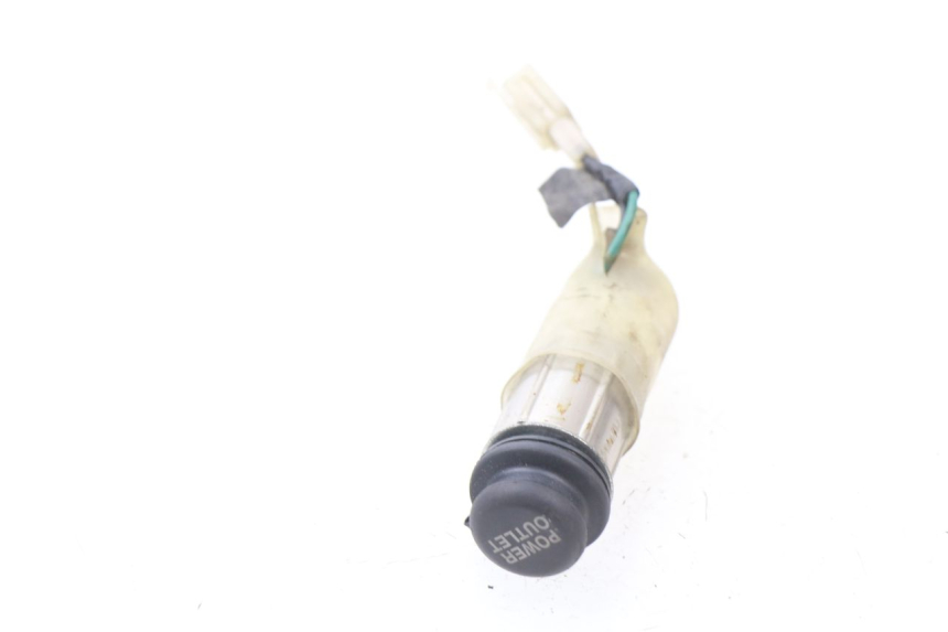 photo de CIGAR LIGHTER SOCKET HONDA FES PANTHEON 125 (2003 - 2007)