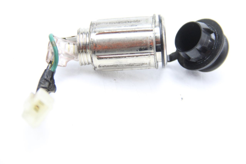 photo de CIGAR LIGHTER SOCKET HONDA FES PANTHEON 125 (2003 - 2007)