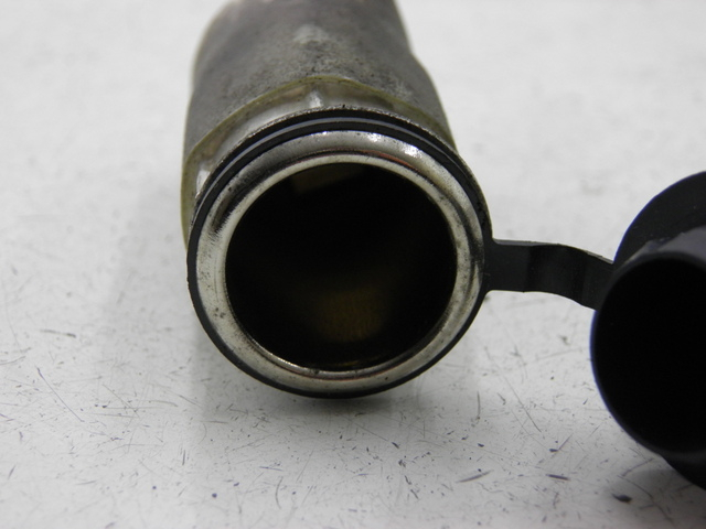 photo de CIGAR LIGHTER SOCKET HONDA FES PANTHEON 125 (2003 - 2007)