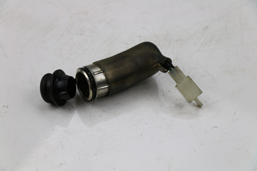 photo de CIGAR LIGHTER SOCKET HONDA FES PANTHEON 125 (2003 - 2007)