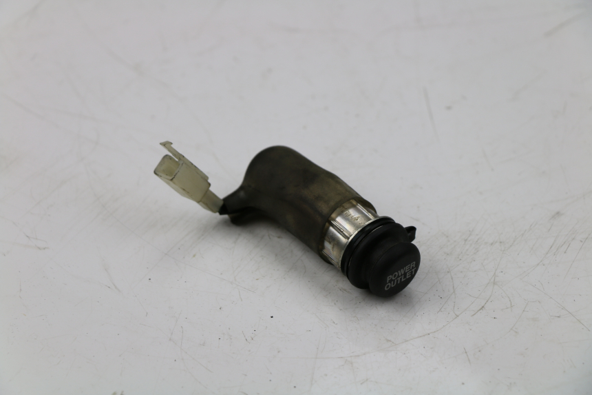 photo de CIGAR LIGHTER SOCKET HONDA FES PANTHEON 125 (2003 - 2007)