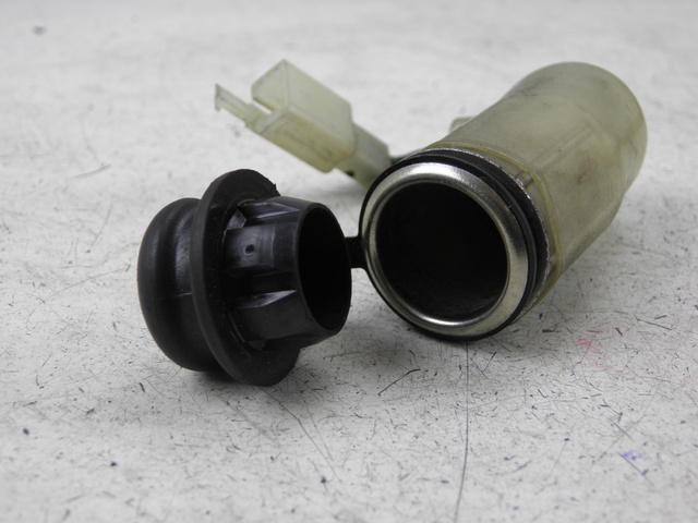 photo de CIGAR LIGHTER SOCKET HONDA FES S-WING SWING ABS 125 (2007 - 2015)