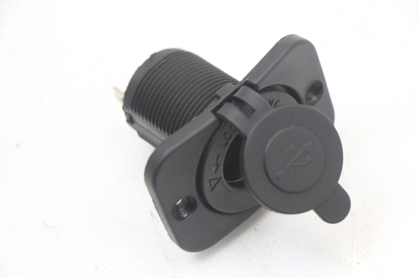 photo de CIGAR LIGHTER SOCKET HYOSUNG GTR 125 (2006 - 2008)