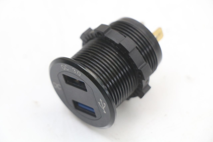 photo de CIGAR LIGHTER SOCKET KAWASAKI NINJA 400 (2018 - 2023)