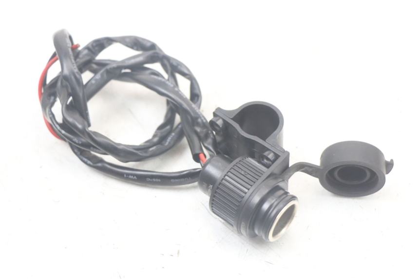 photo de CIGARETTE LIGHTER SOCKET KAWASAKI VERSYS ABS 650 (2015 - 2018)