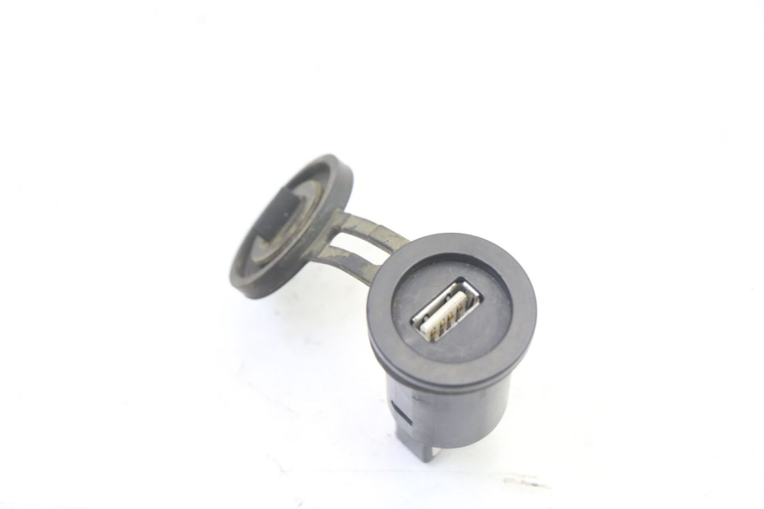 photo de CIGAR LIGHTER SOCKET PEUGEOT KISBEE 2T 50 (2018 - 2022)