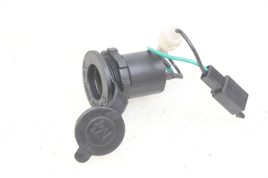 photo de CIGARETTE LIGHTER SOCKET KYMCO AGILITY 16+ 4T 50 (2018 - 2023)