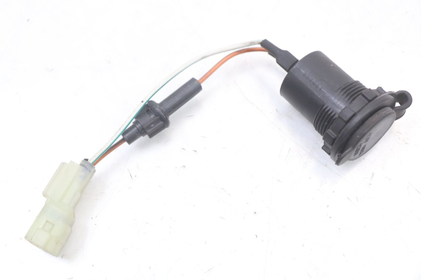 photo de Cigarette lighter socket KYMCO DINK STREET ABS 125 (2011 - 2018)