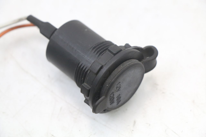 photo de Cigarette lighter socket KYMCO DINK STREET ABS 125 (2011 - 2018)