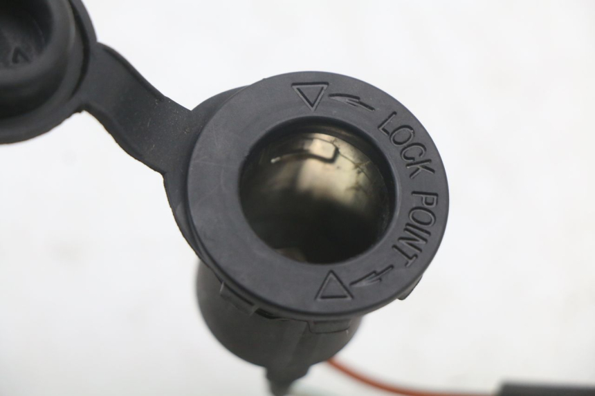 photo de Cigarette lighter socket KYMCO DINK STREET ABS 125 (2011 - 2018)