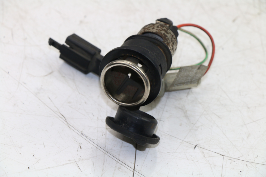 photo de CIGAR LIGHTER SOCKET KYMCO GRAND DINK 125 (2002 - 2007)