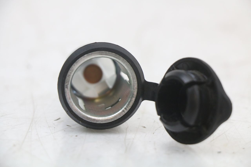 photo de CIGAR LIGHTER SOCKET MOTO GUZZI NORGE 8V GT 1200 (2011 - 2016)