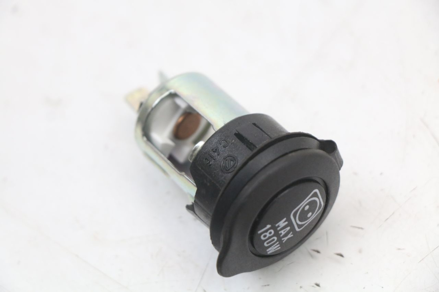 photo de CIGAR LIGHTER SOCKET MOTO GUZZI NORGE 8V GT 1200 (2011 - 2016)