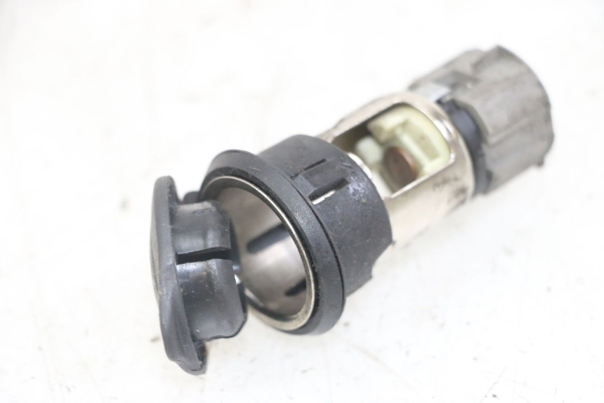photo de CIGAR LIGHTER SOCKET PIAGGIO MP3 LT 400 (2007 - 2012)