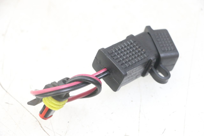 photo de CIGARETTE LIGHTER SOCKET PIAGGIO NEW TYPHOON 50 (2018 - 2021)