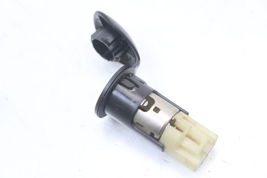 photo de CIGAR LIGHTER SOCKET PEUGEOT GEOPOLIS RS 125 (2007 - 2009)