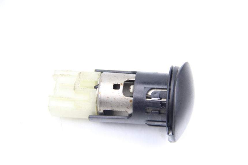 photo de CIGAR LIGHTER SOCKET PEUGEOT SATELIS 125 (2013 - 2018)