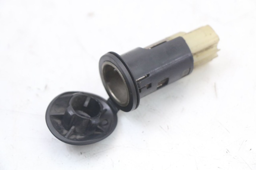 photo de CIGAR LIGHTER SOCKET PEUGEOT SATELIS 125 (2010 - 2012)