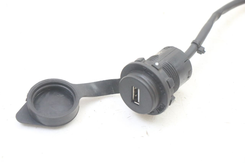 photo de CIGAR LIGHTER SOCKET PEUGEOT TWEET 4T 50 (2023 - 2025)